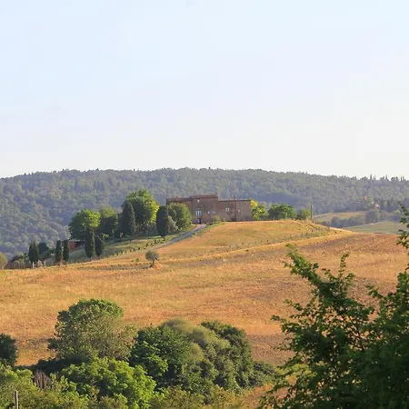 Agriturismo Palazzo Tori Farm stay Torrita di Siena