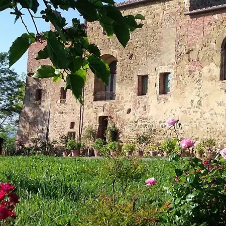Agriturismo Palazzo Tori Farm stay Torrita di Siena